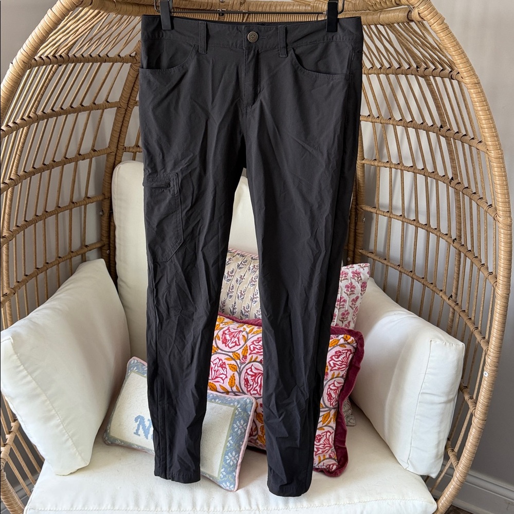 Women's Patagonia Skyline Traveler Pants Slim Leg Black Size 2